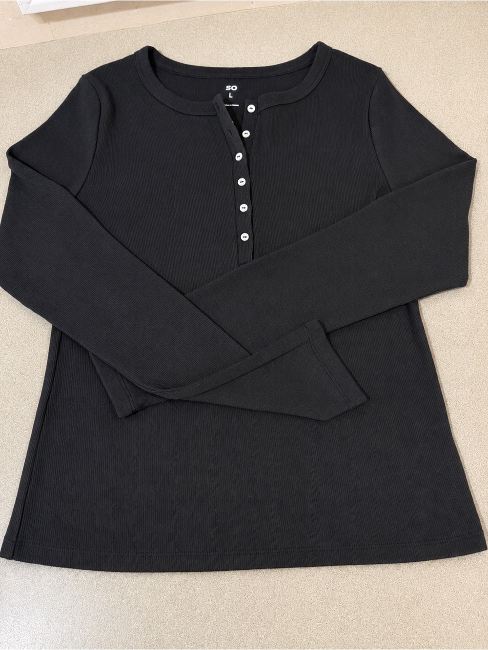 SO Juniors Black Ribbed Long-Sleeve Henley Top